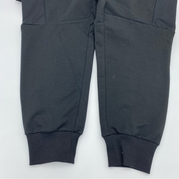 Puma Woman’s Black With Pink Racing Stripe - Large - Picture 7 of 10